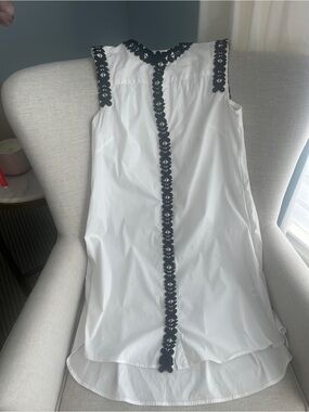 Milly White Sleeveless Shirt Dress With Gorgeous Black Trim Size Small